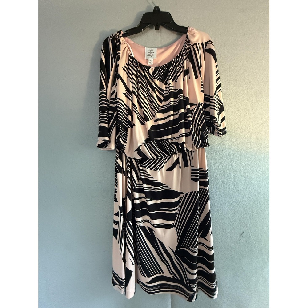 Suzi Chin For Maggy Boutique Dress Womens 6 Pink Stripe Dolman Sleeve Scoop Neck